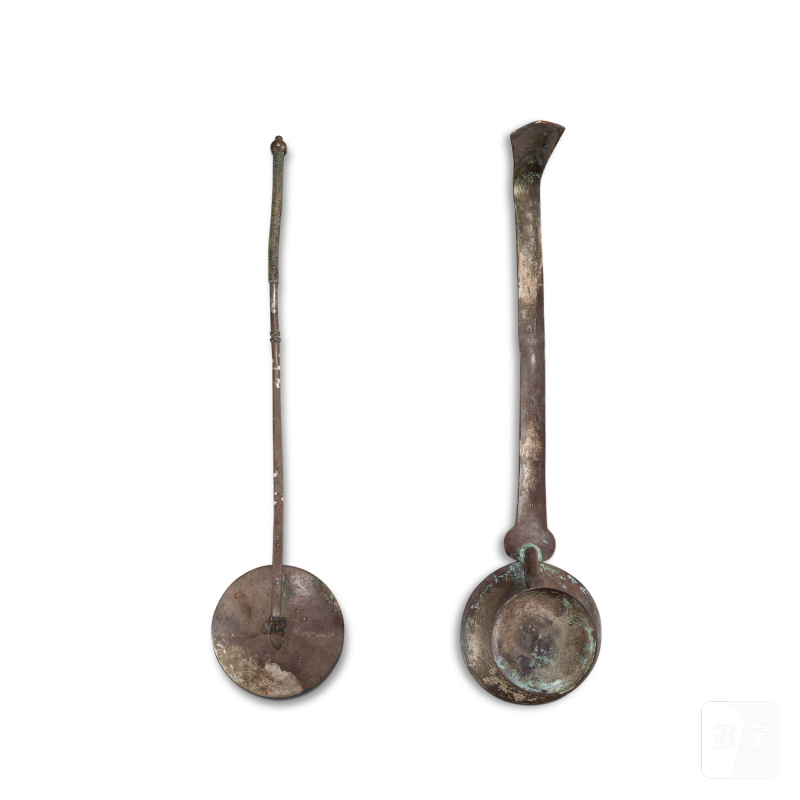 A silver handled incense burner and cover, Late Tang - Northern Song dynasty | 晚唐至北宋 銀質行爐連長柄蓋 - 图3